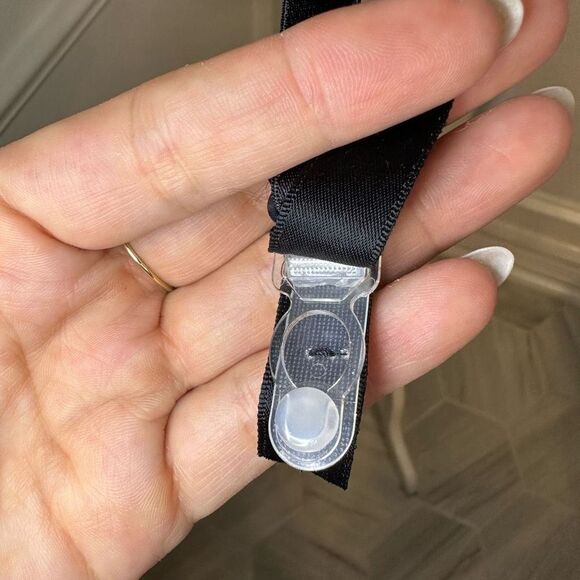 Cacique Garter Belt - Picture 3 of 4